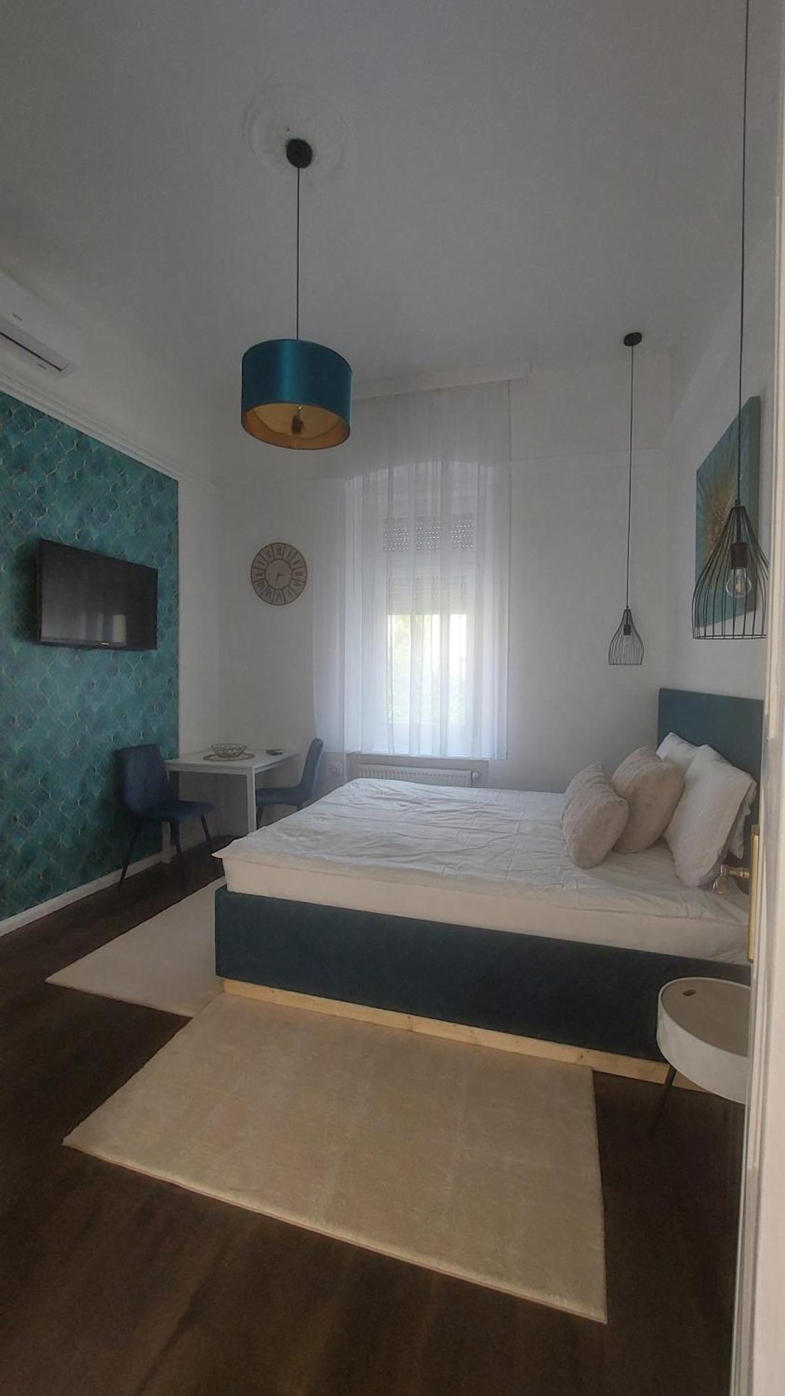 Glamour Apartman Gyula Exterior foto